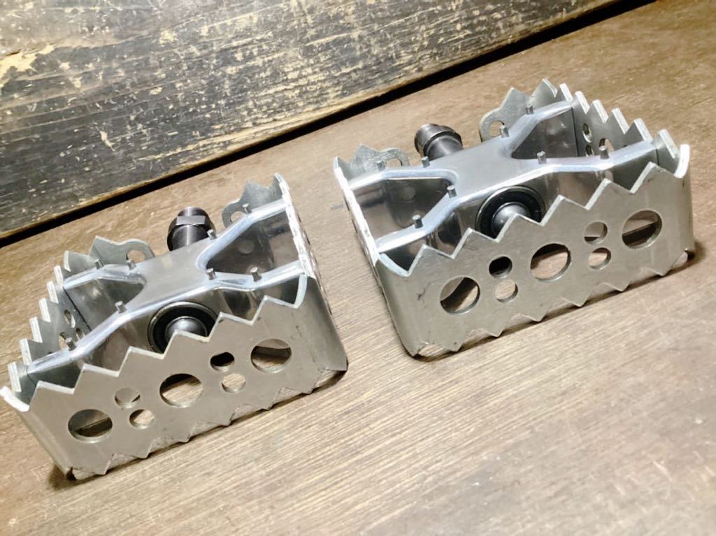 Vintage【 REVCORE 】 1st square pedal 希少 レブコア Vintage【 REVCORE 】 1st square pedal 希少 レブコア