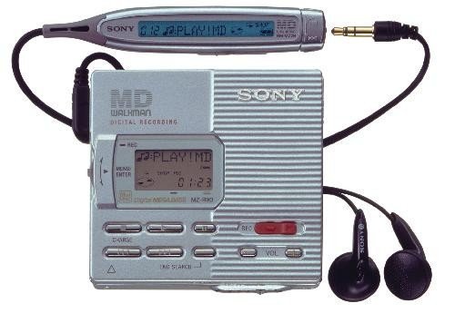 ソニー(SONY) ポータブルMDプレーヤー シルバー MDLP対応 録音再生 MZ-R90-(中古品)