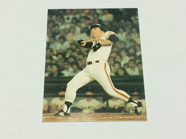 カルビー プロ野球カード 77年 ジャイアンツ選手カード 90 張本勲/巨人_画像1