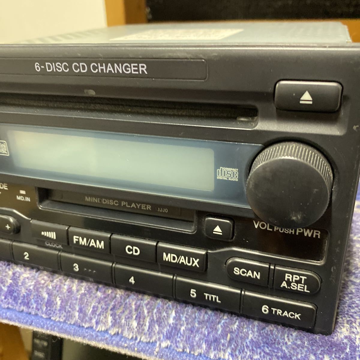 ホンダ純正　CD/MDプレーヤー　MODEL NO.39100-S6M-9012-M1 6-DISC CD CHANGER_画像6