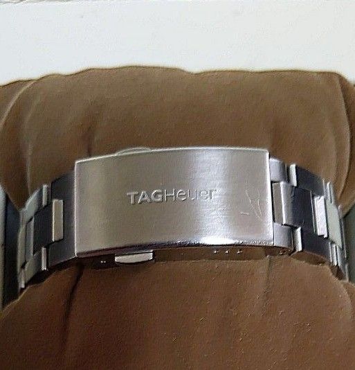 タグホイヤー TAG HEUER メンズ腕時計アクアレーサーWAP1110.BA0831