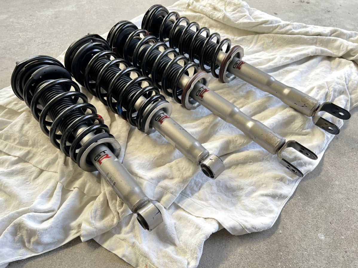 ギフト BCNR33 R33 GTR 純正ショックアブソーバー - 通販