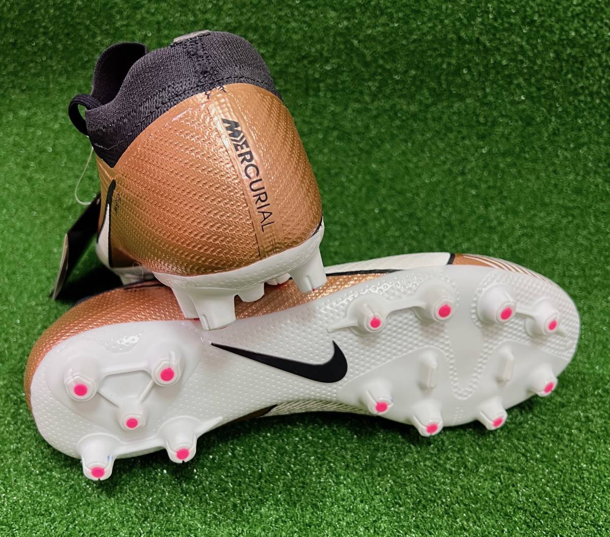 ナイキ Nike ズーム マーキュリアル ヴェイパー 15 プロ Hg 正規品 新品 のヤフオク落札情報 ナイキ Nike ズーム マーキュリアル ヴェイパー 15 プロ Hg 正規品 新品 のヤフオク落札情報
