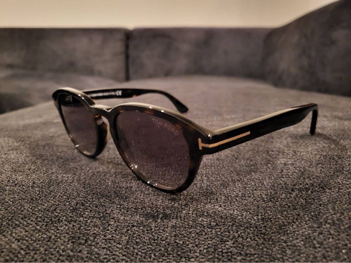 TOM FORD トムフォード サングラス べっ甲|Yahoo!フリマ(旧 TOM FORD トムフォード サングラス べっ甲|Yahoo!フリマ(旧
