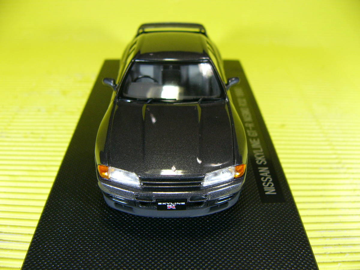 エブロ 1/43 日産 スカイライン GT-R NISMO (R32) 1990 ニスモ ガンメタ (最安送料レタパ520円)_NISMOのインテークダクト