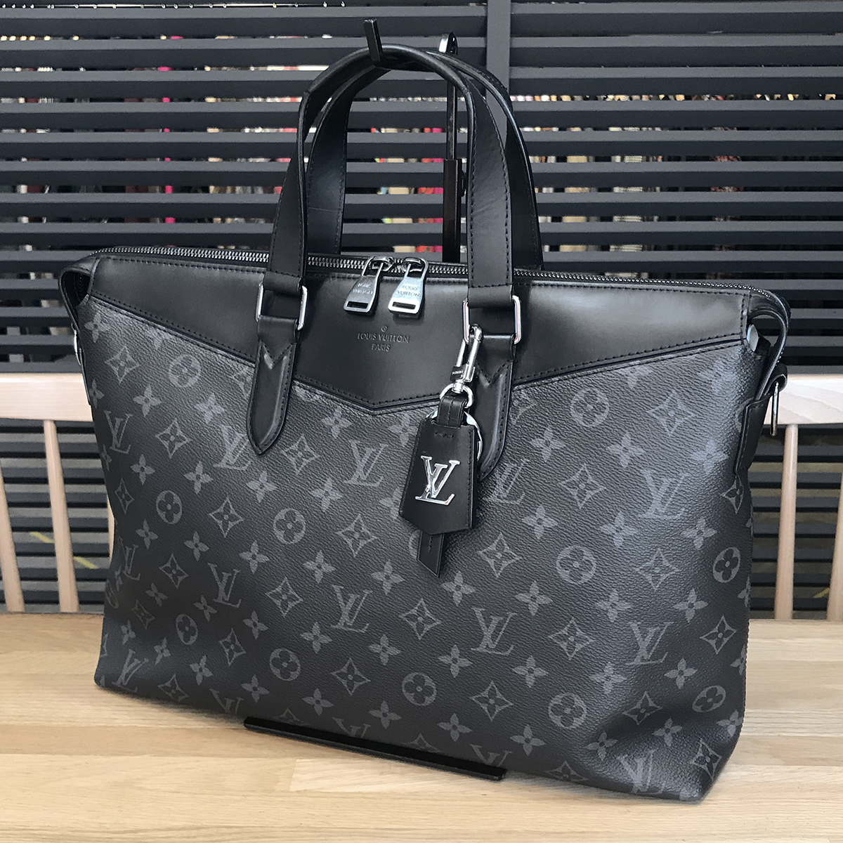 最も優遇の LOUIS VUITTON ルイヴィトン モノグラム エクリプス
