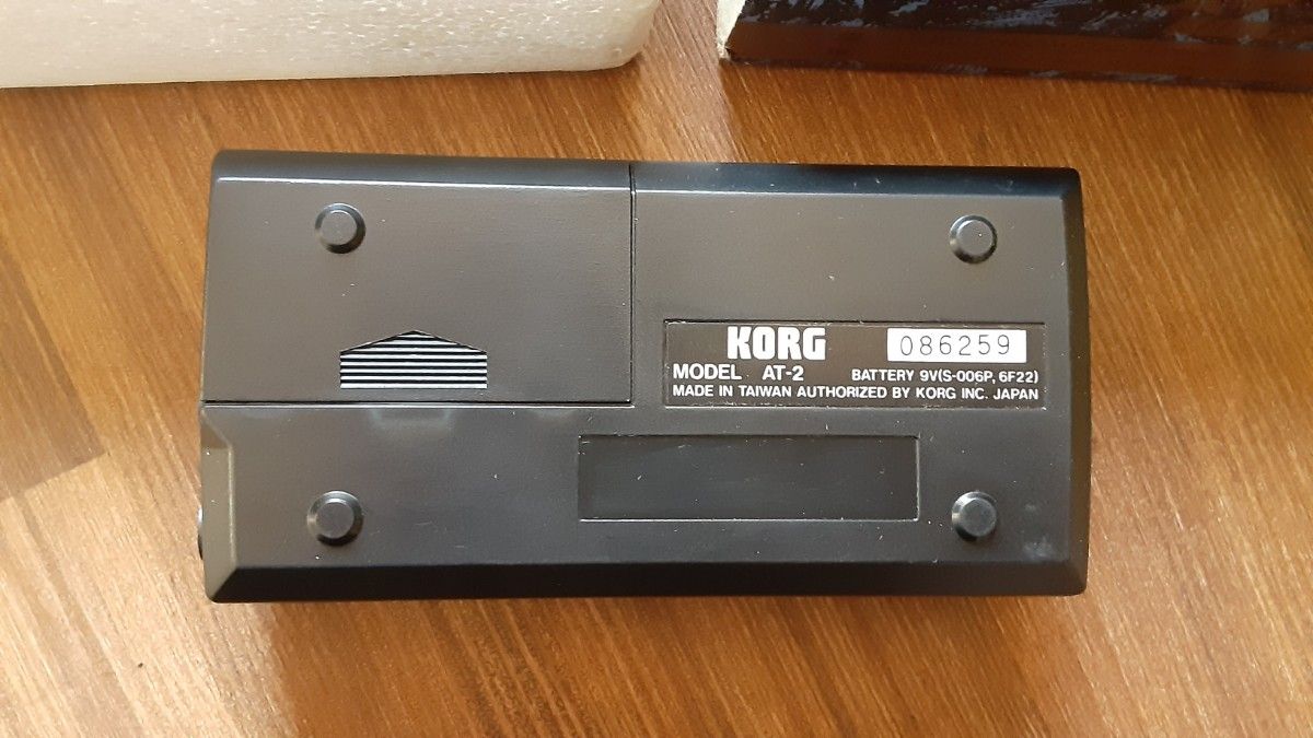 KORG コルグ オートチューナー AT-2