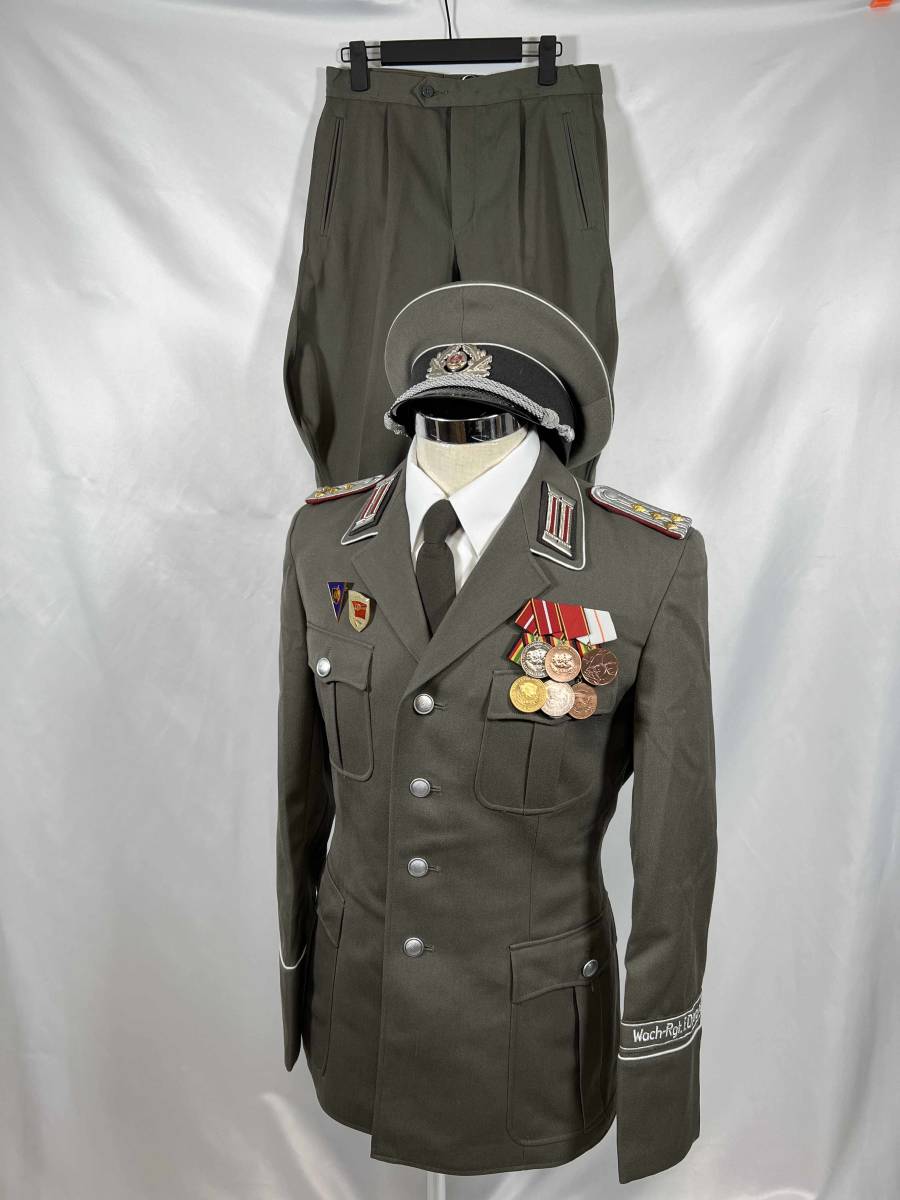 個人装備 東ドイツ 衛兵連隊 制服セット