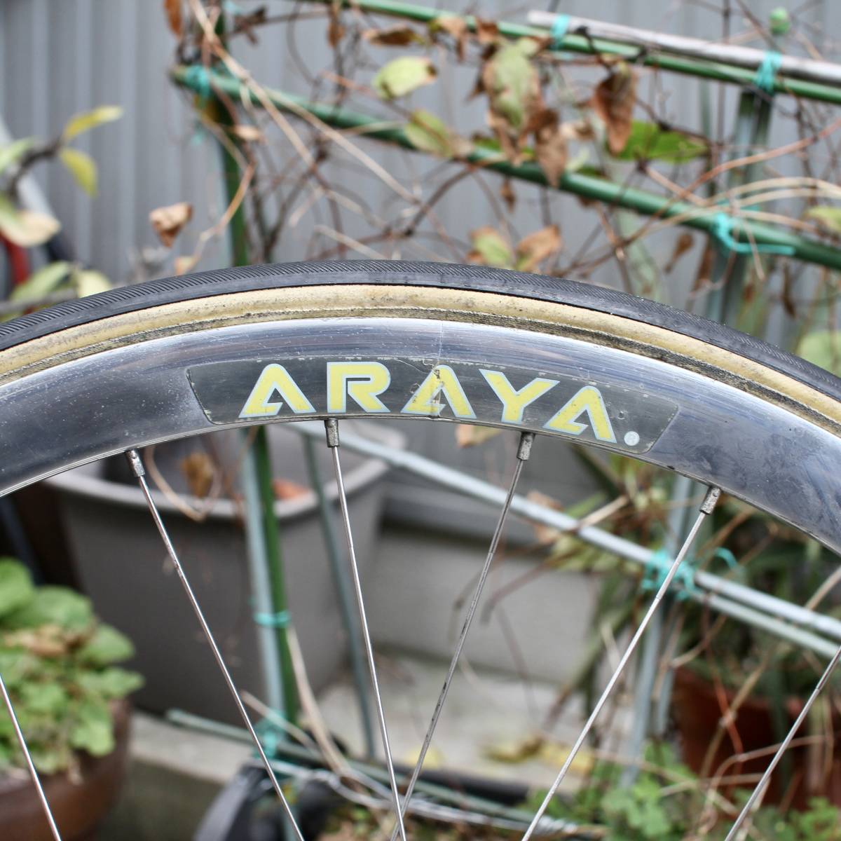 28H ARAYA SUPER AERO×SUNTOUR SUPERBE PRO pescarmag.ro