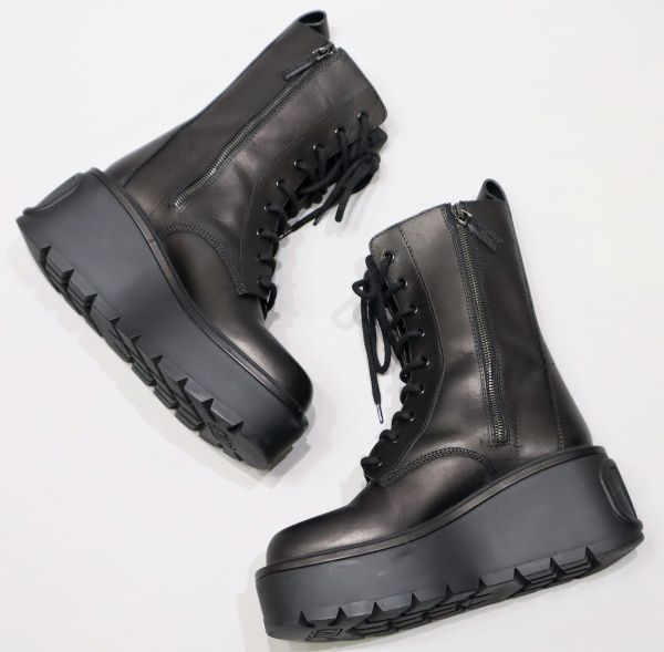 Yahoo!オークション - 良品 VALENTINO ヴァレンティノ ユニーク Yahoo!オークション - 良品 VALENTINO ヴァレンティノ ユニーク