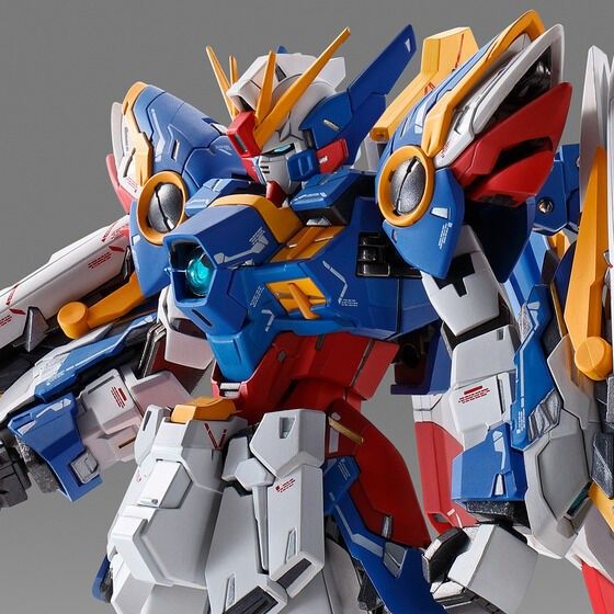 ブルー×レッド ウイングガンダムゼロ フィギュア メタルコンポジット