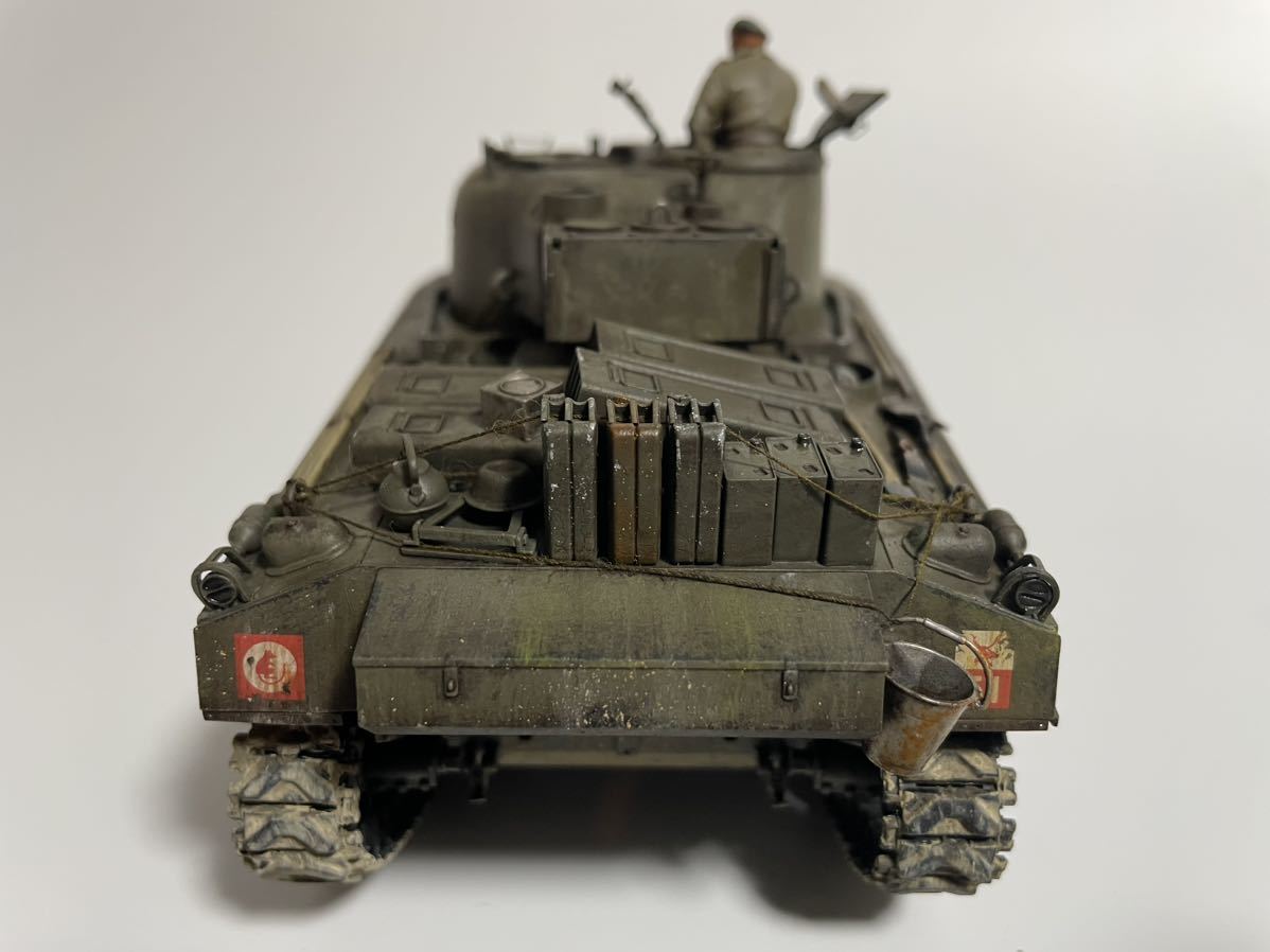 アスカモデル　1/35 シャーマンICファイアフライ　ディスプレイ台付き完成品　戦車完成品　プラモデル　イギリス軍_画像10