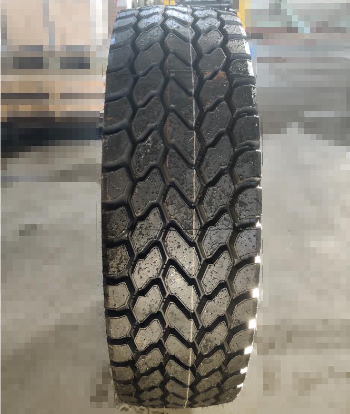 本州送料無料★ ラフター ショベル用ORタイヤ★ HILO 385/95R25(14.00R25)B05N_画像2