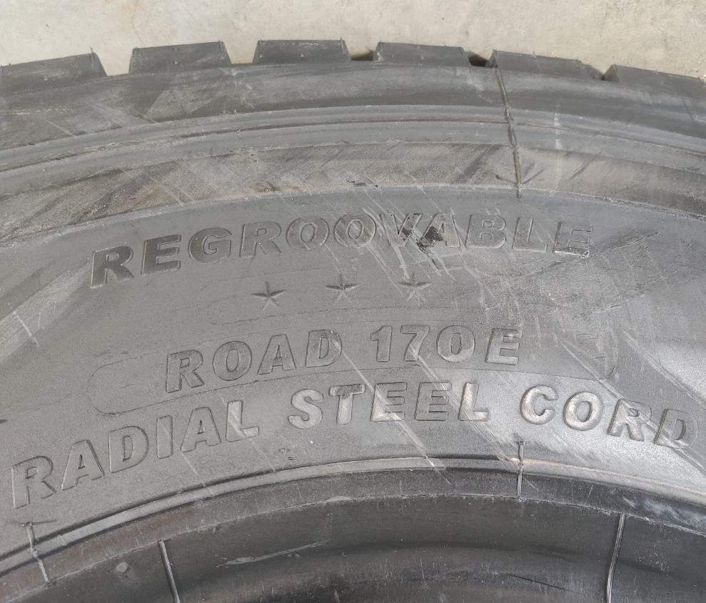 本州送料無料★ ラフター ショベル用ORタイヤ★ HILO 385/95R25(14.00R25)B05N_画像5