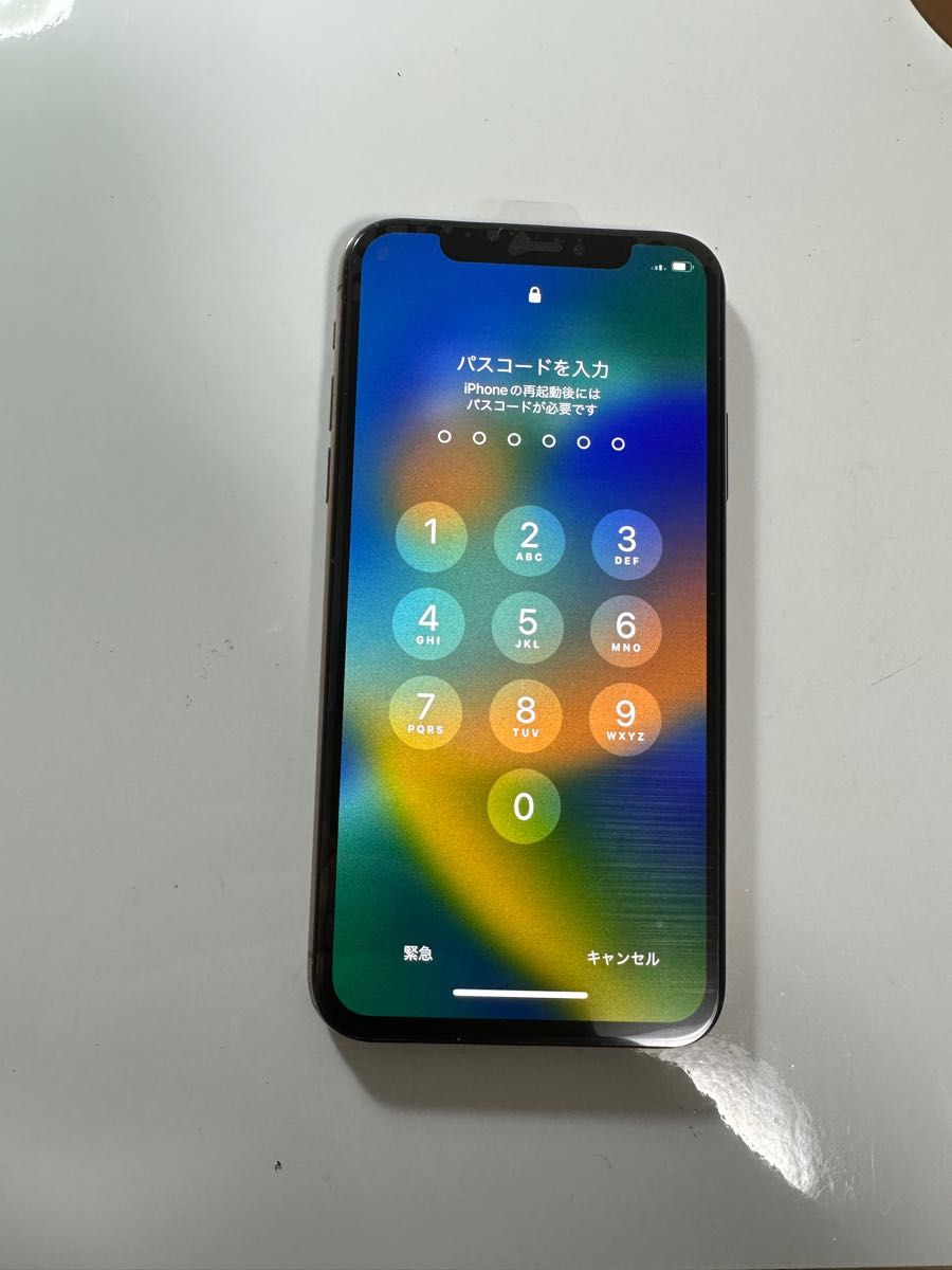 iPhone XS 64GB GOLD SIMフリー バッテリー最大容量100