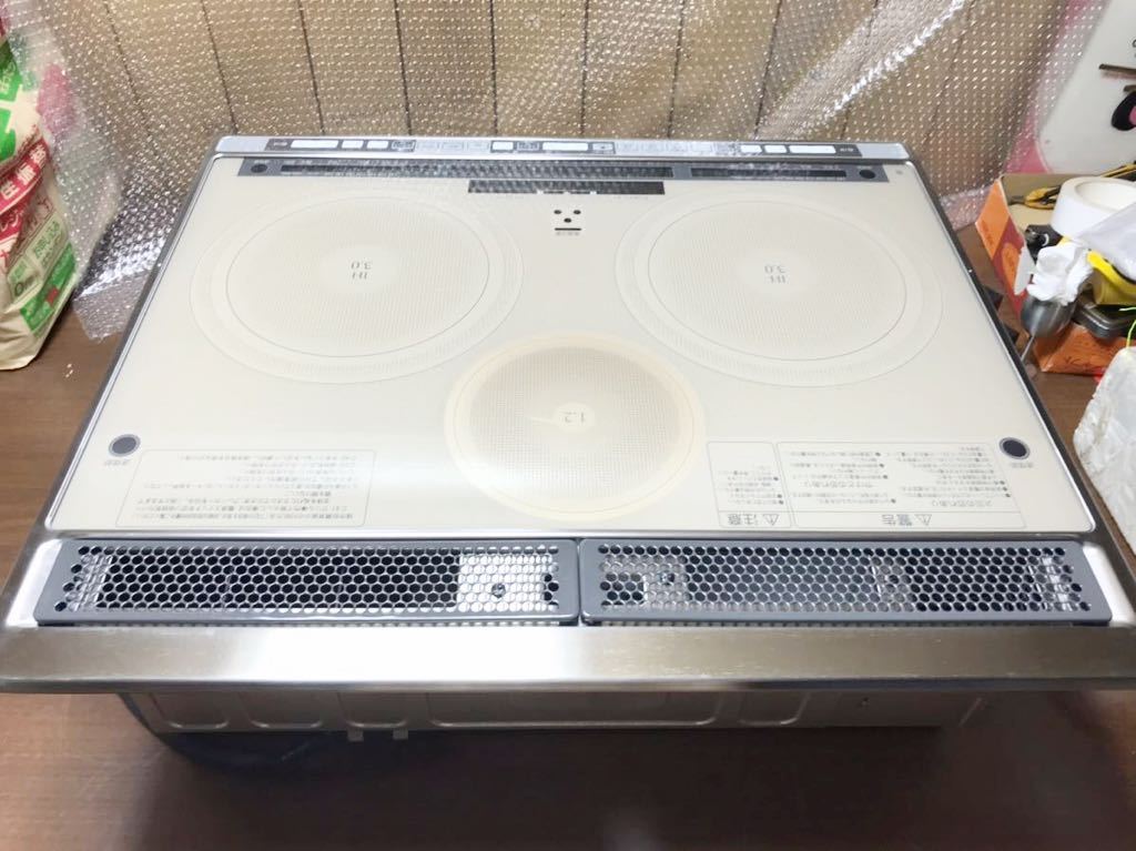 東芝 ビルトイン IHクッキングヒーター BHP-M46DRS 単相200V 美品 東芝 ビルトイン IHクッキングヒーター BHP-M46DRS 単相200V 美品