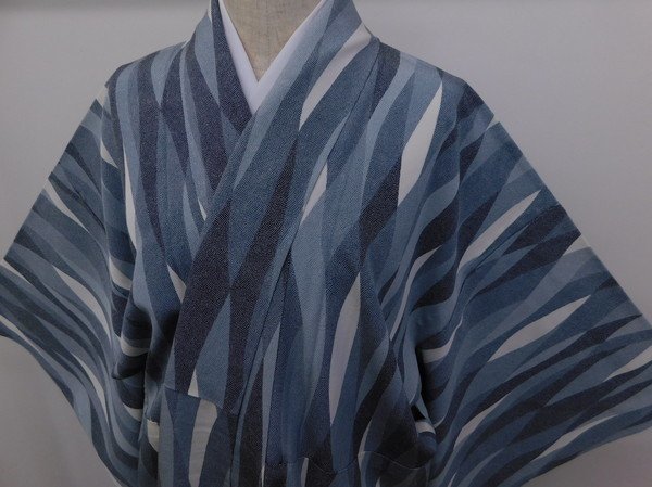 SALE】 江戸小紋 和モダン 単衣 未使用品 楽布特選P11877 nｔ 仕立て