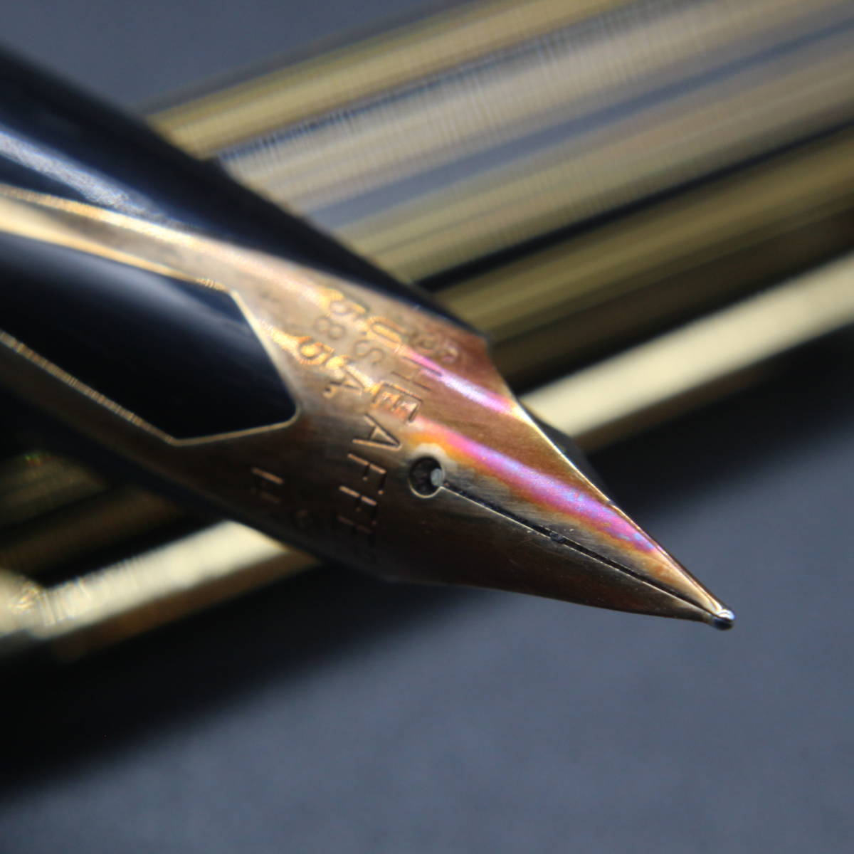 SHEAFFER / 万年筆 / 14K / 585 / U.S.A / ブラック×ゴールド / タルガ / リージェンシーストライプ / シェーファー_画像8