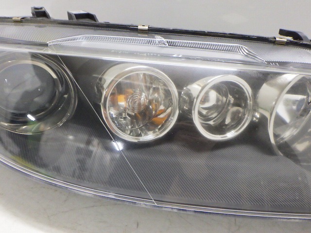 * coating has processed * Mazda GG/GY Atenza right head light HID 2357A 221201109