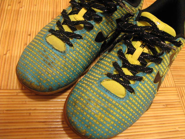 [used]UNDER ARMOUR( Under Armor )FORCE light blue × yellow × black : physical training pavilion shoes :25.0cm