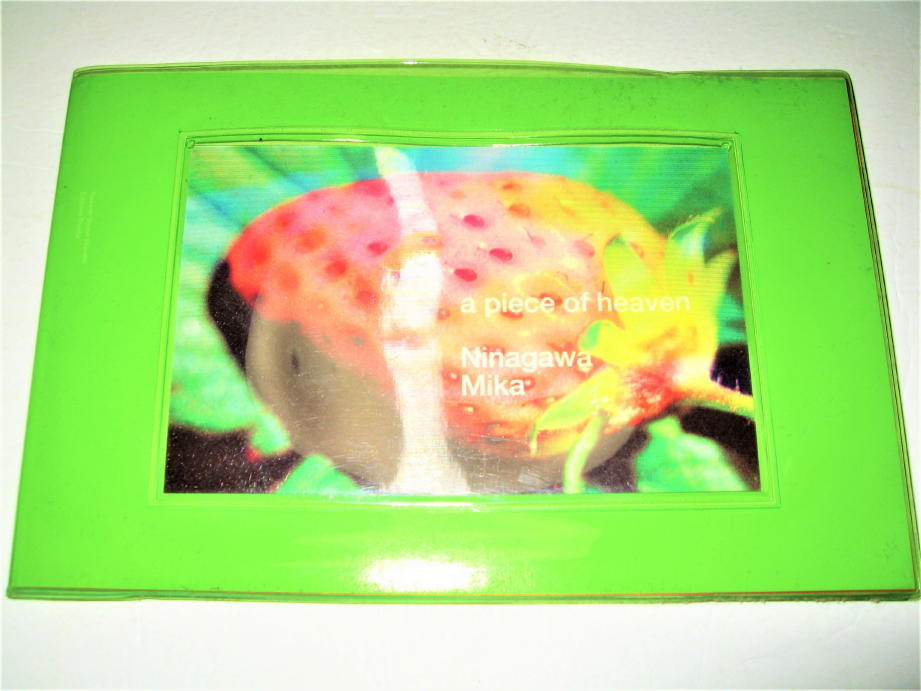 ◇【アートB】サイン入り◇蜷川実花・a piece of heaven・2008/5刷◇◇◇検索:キャノン写真新世紀優秀賞 木村伊兵衛写真賞 蜷川幸雄 - 美術総合 ◇【アートB】サイン入り◇蜷川実花・a piece of heaven・2008/5刷◇◇◇検索:キャノン写真新世紀優秀賞 木村伊兵衛写真賞 蜷川幸雄 - 美術総合