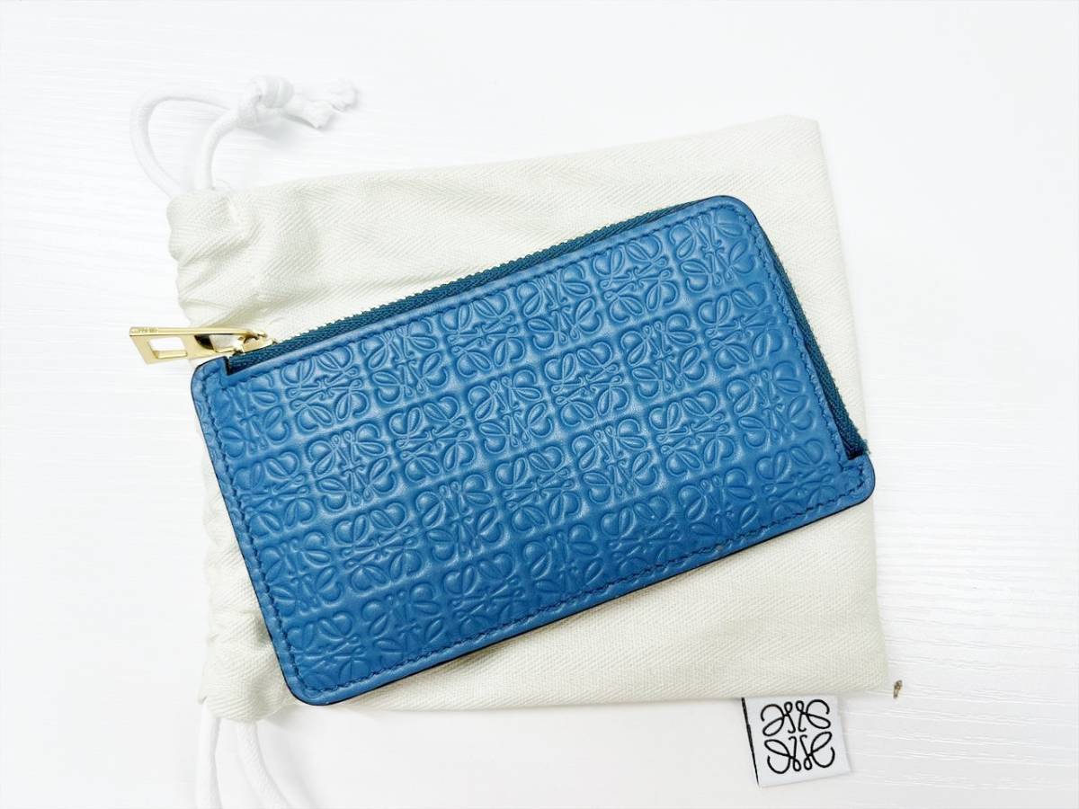 美品 LOEWE ロエベ アナグラム リピート カード コインケース 美品 LOEWE ロエベ アナグラム リピート カード コインケース