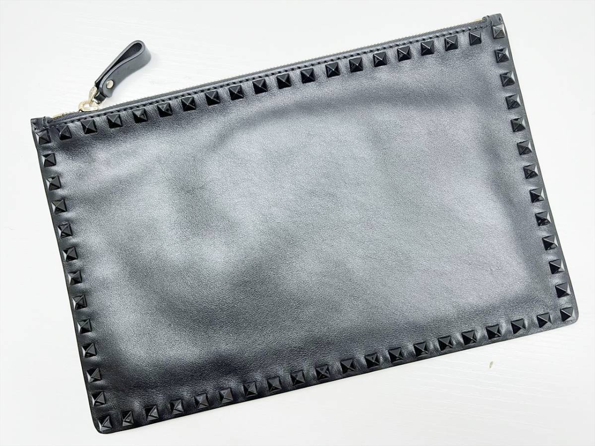 VALENTINO ヴァレンティノ ロックスタッズ レザー クラッチバッグ
