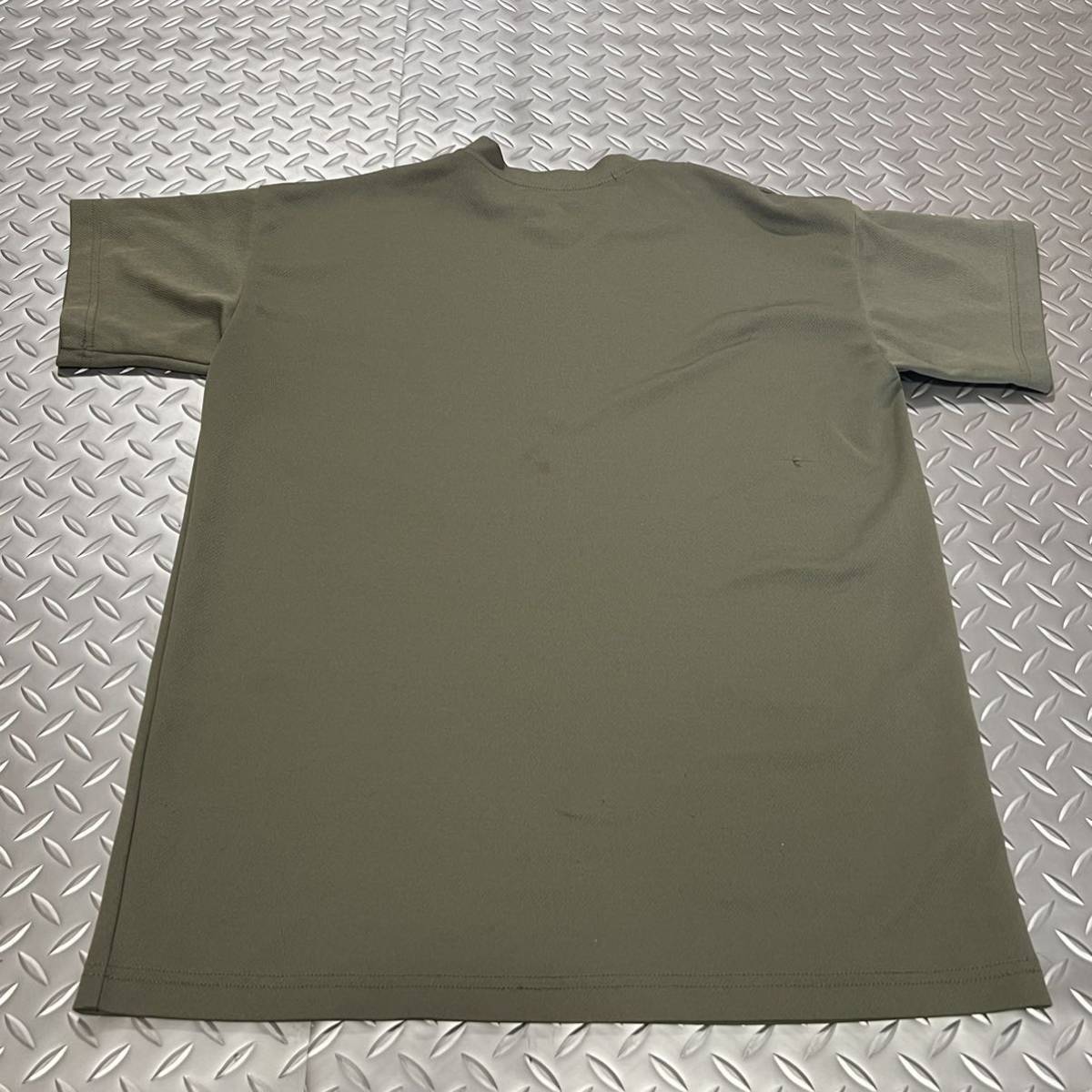 米軍放出品 Tシャツ　DRI DUKE 　サバゲー　ランニング　OD SMALL 速乾性抜群 (INV FG20)_画像2