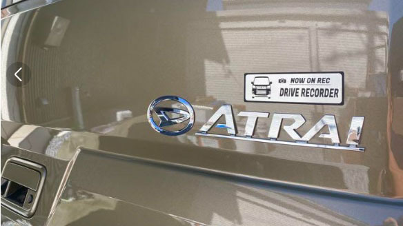 匿名・保障♪ 現行 700系 アトレー ワゴン ATRAI ドライブレコーダー エンブレム ドラレコ ステッカー シンプル かっこいい 車種専用_画像9