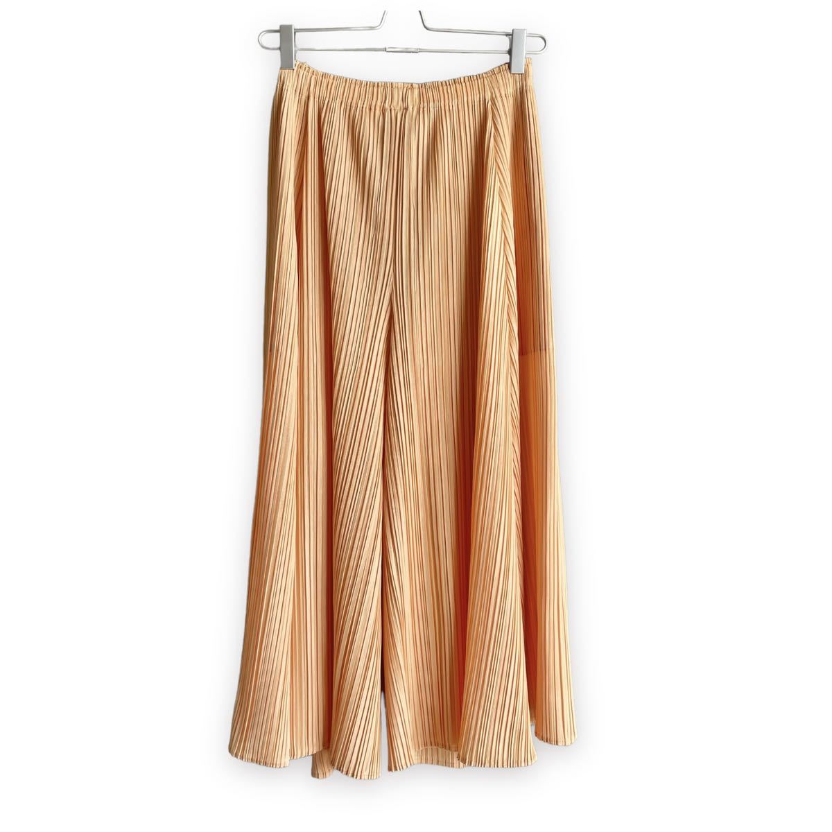 クリアランス セール 【22ss】PLEATS PLEASE 横プリーツ ガウチョ