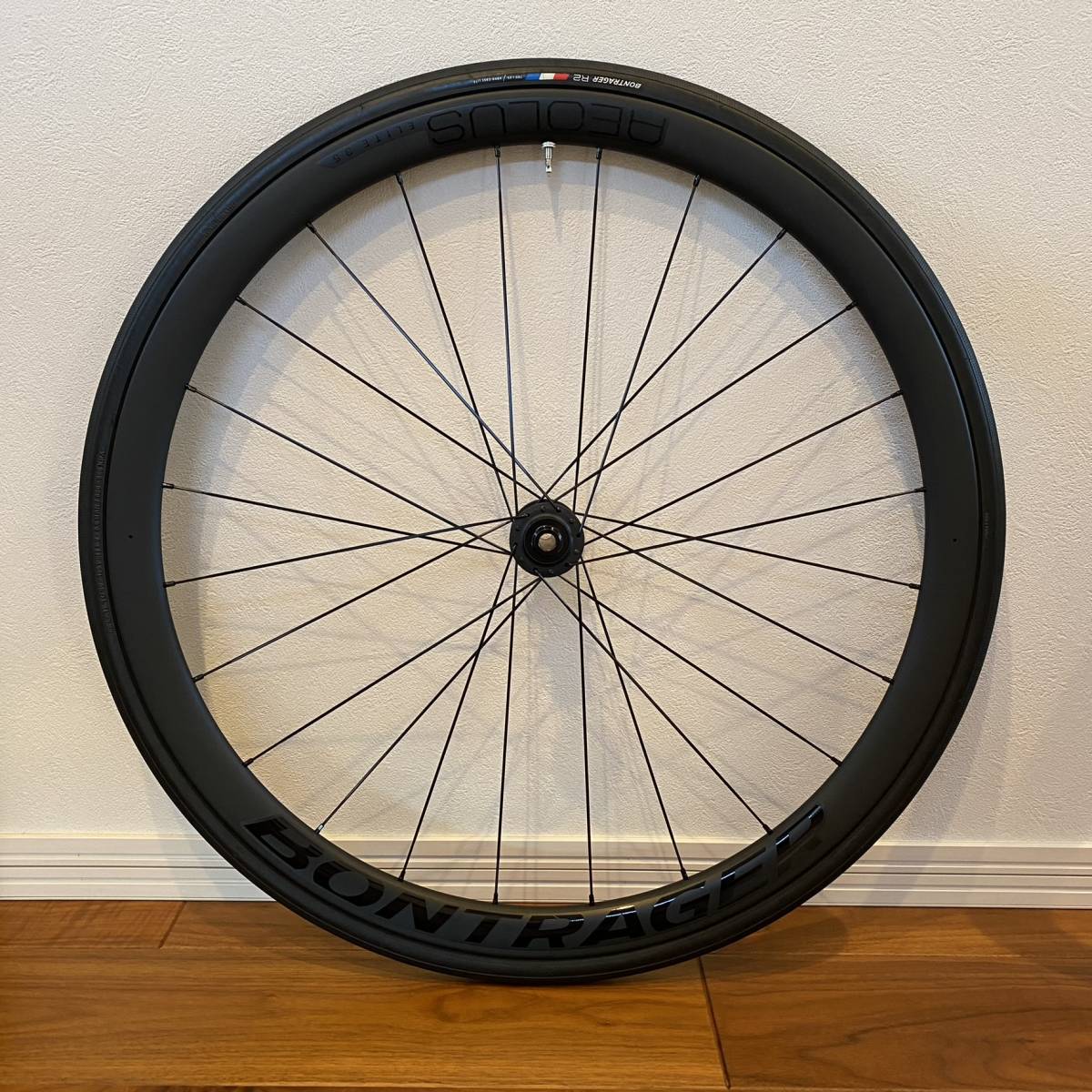 再入荷】 BONTRAGER ボントレガー AEOLUS ELITE35 DISC 美品 sushitai