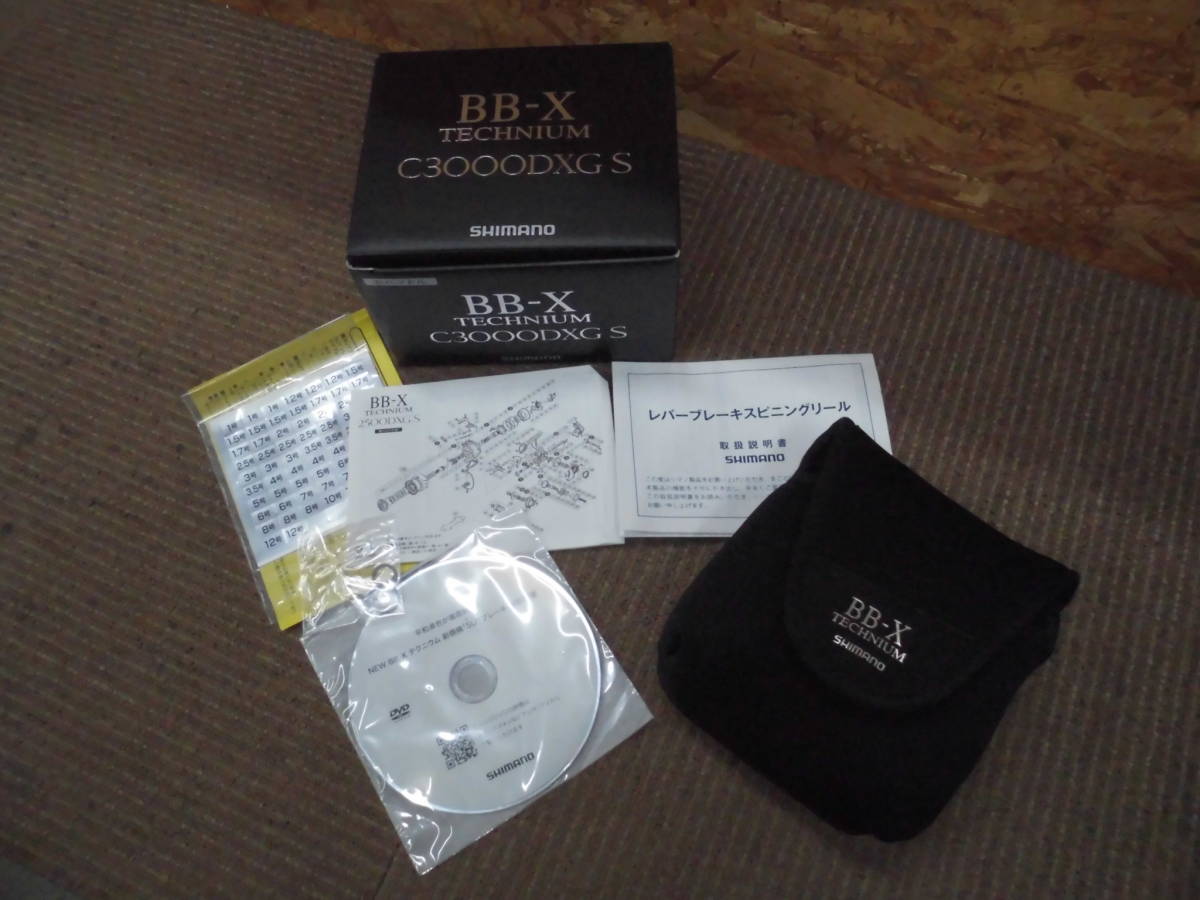 美品 シマノ SHIMANO 15BB-X テクニウム C3000DXG S 左ハンドル SUT