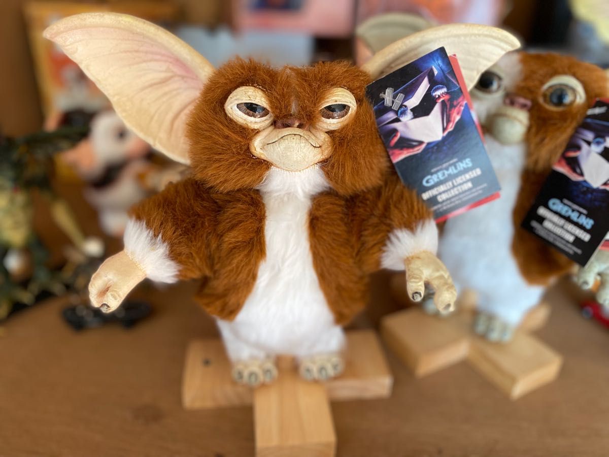 トリックオアトリートスタジオ グレムリン ギズモ&ストライプ　パペット フィギュア加工　木製台座付き　gizmo gremlins