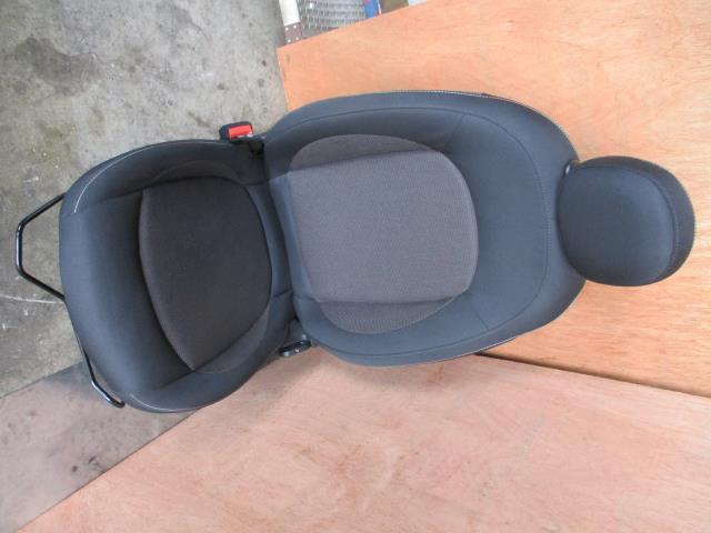 BMW Mini DBA-XU15M переднее пассажирское сиденье 52107389090 52107414995