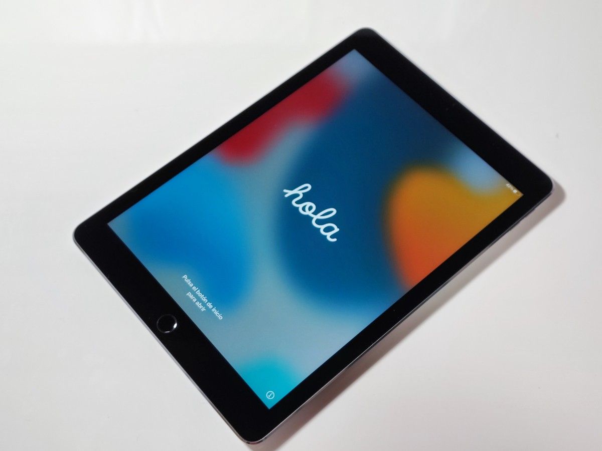 iPad Apple iPad Air 2 Wi-Fiモデル 64GB スペースグレイ MGKL2J/A 極美品 - majorbrands.co.in