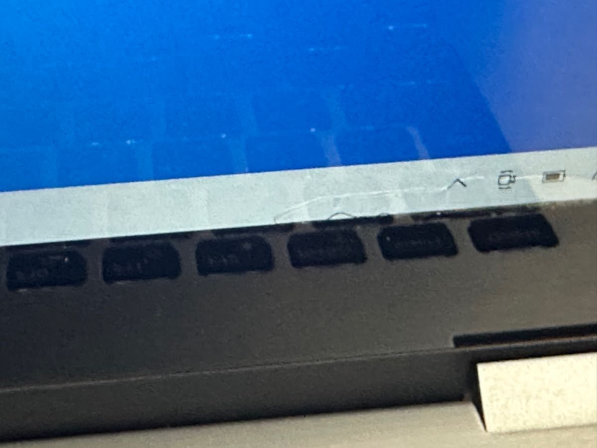 DELL Inspiron 15 7579 ジャンク i7-7500u ram12gb ssd512gb DELL Inspiron 15 7579 ジャンク i7-7500u ram12gb ssd512gb