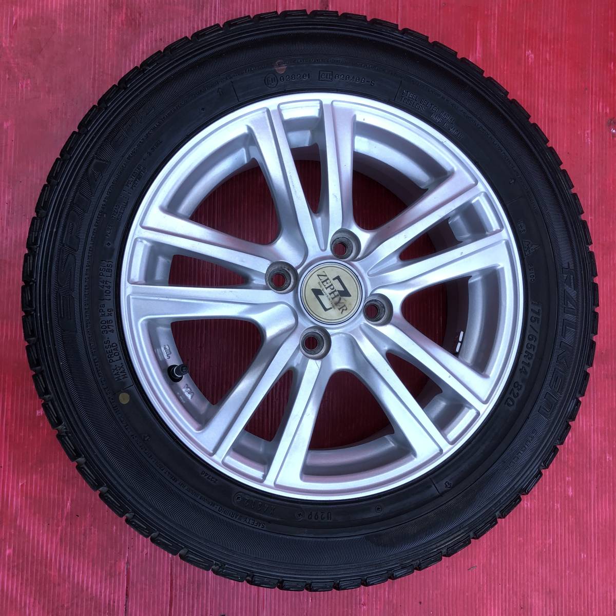 ZEPHYR 14インチ 14X5.5J +45 4穴 PCD100 　スタッドレスタイヤ　175/65R14 フィット ヴィッツ アクア　４本　等に（6/73）_画像3