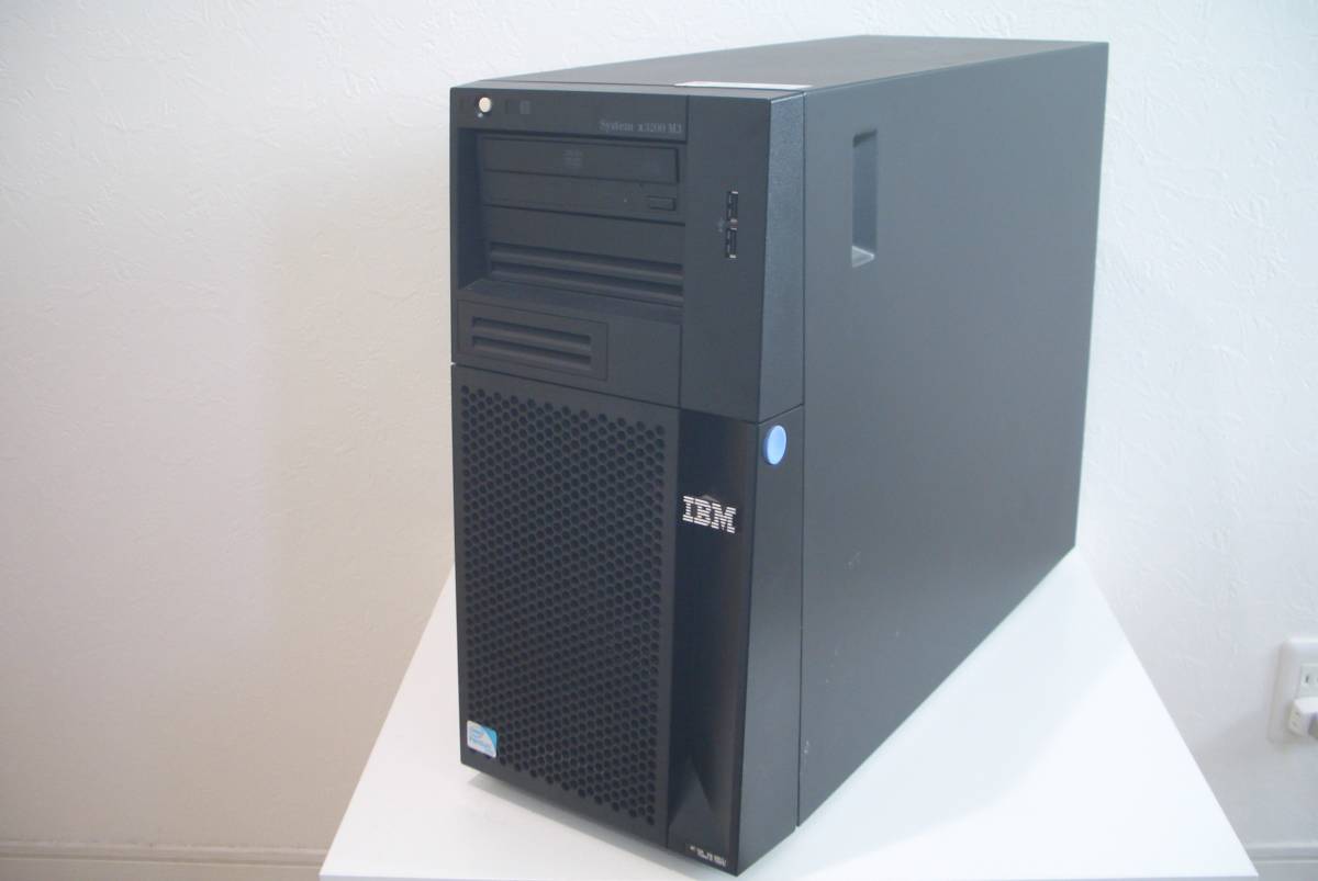 IBM、レノボ IBM System x3200 M3 (03) (7328PEL / Pentium / Windows Server 2008 R2 x64 SP1)