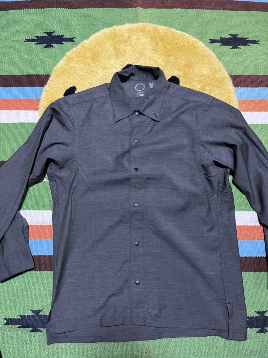 山と道　メリノウール　メリノシャツ　山と道 メリノシャツ merino shirt サイズ　XS メリノ　オリーブ　　廃盤カラー