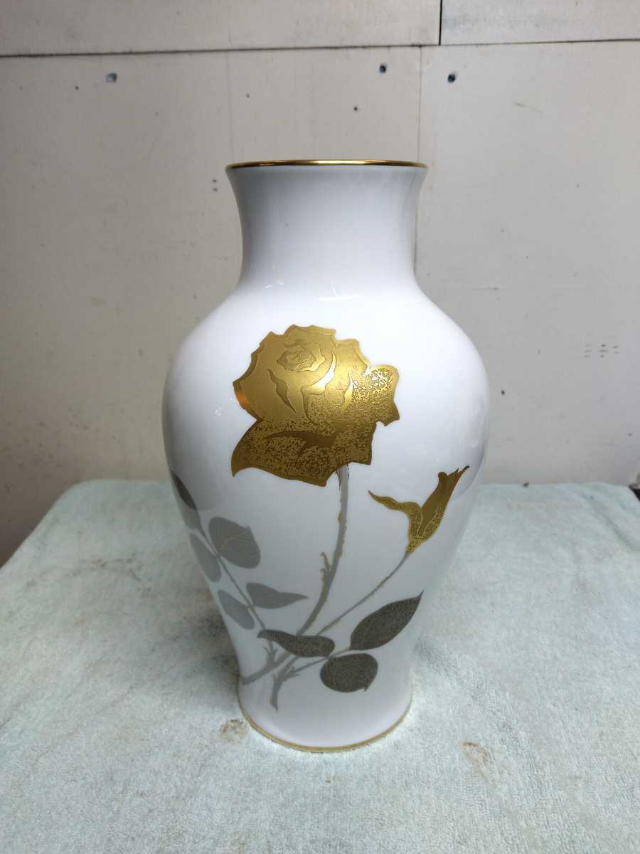 大倉陶園 金蝕バラ 花瓶 23cmオールド大倉陶園 両面
