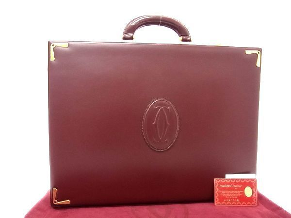 □極美品□ Cartier カルティエ マストライン レザー ダイヤルロック式