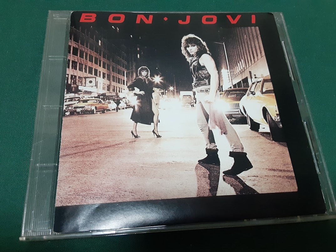 BON JOVI　ボン・ジョヴィ◆日本盤CDユーズド品　ピクチャーレーベル_画像1