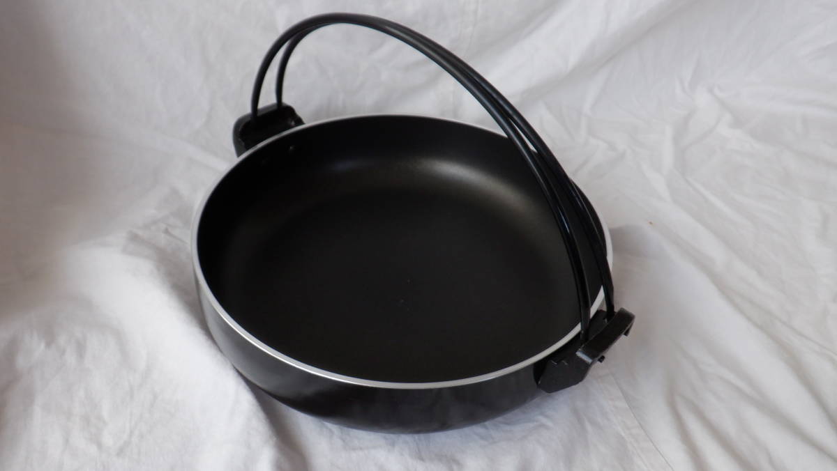 ◆　すき焼き鍋　シルバーストーン　26㎝　4～5人用　つる付き　中古品　◆_画像2