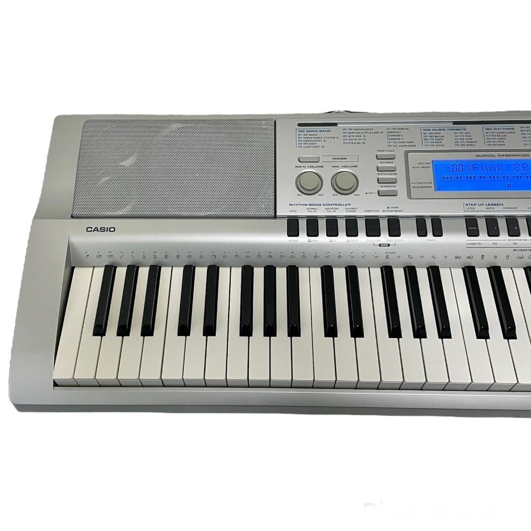 ★送料無料★即決★ CASIO　ベーシックキーボード　WK-210　76鍵盤　カシオ　電子ピアノ　ハイグレード