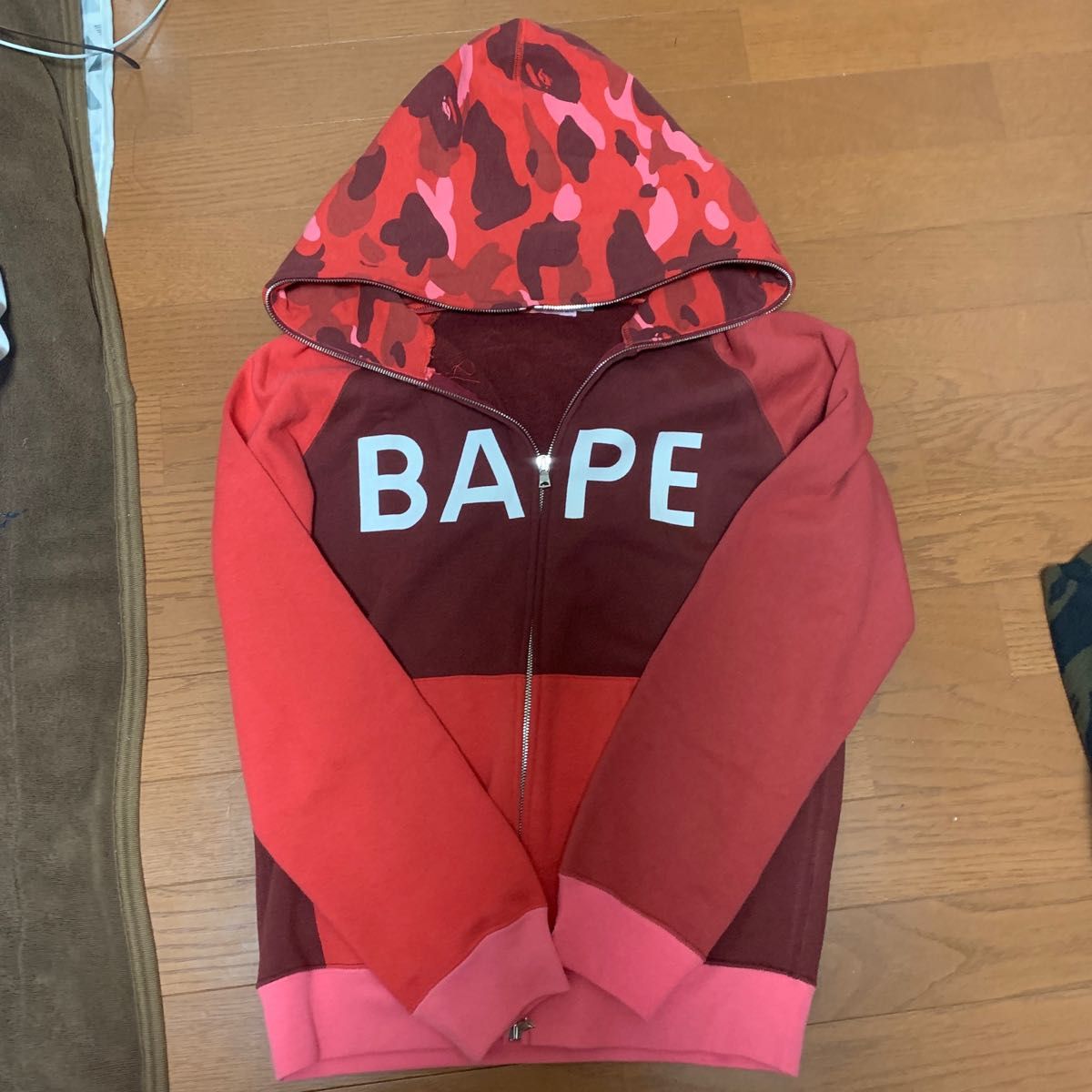 A BATHING APE パーカー赤カモ初期モデル