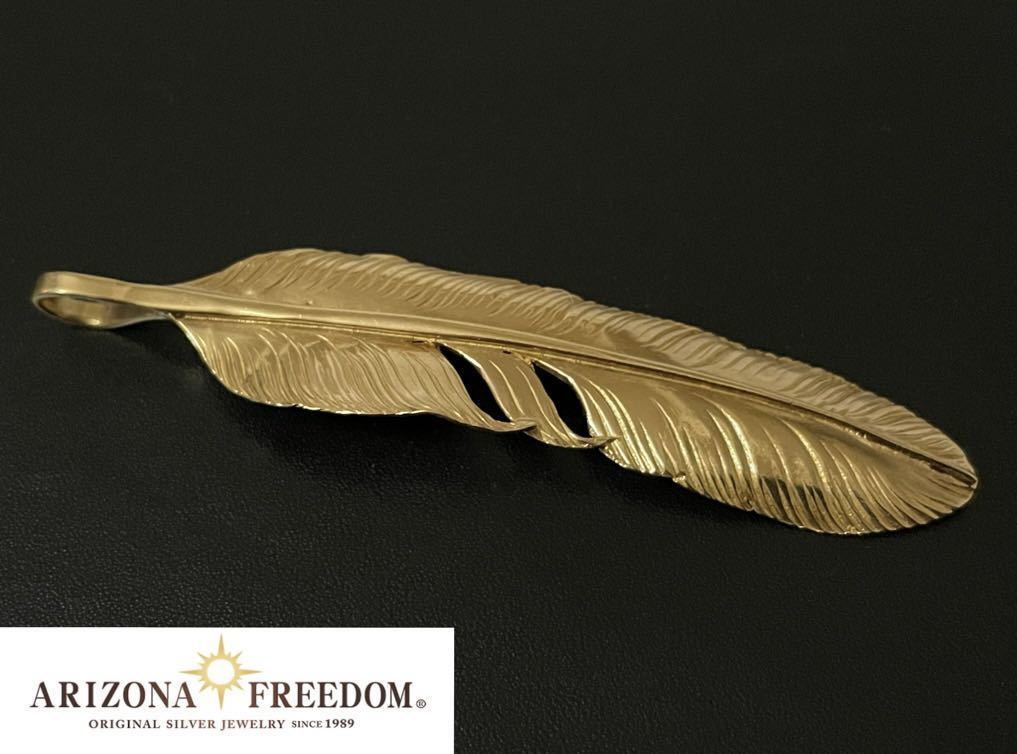 美品 ARIZONA FREEDOM アリゾナフリーダム フェザー ペンダント ネックレストップ 18K 全金 7.2g ゴールド系 ジュエリー 正規品_画像1