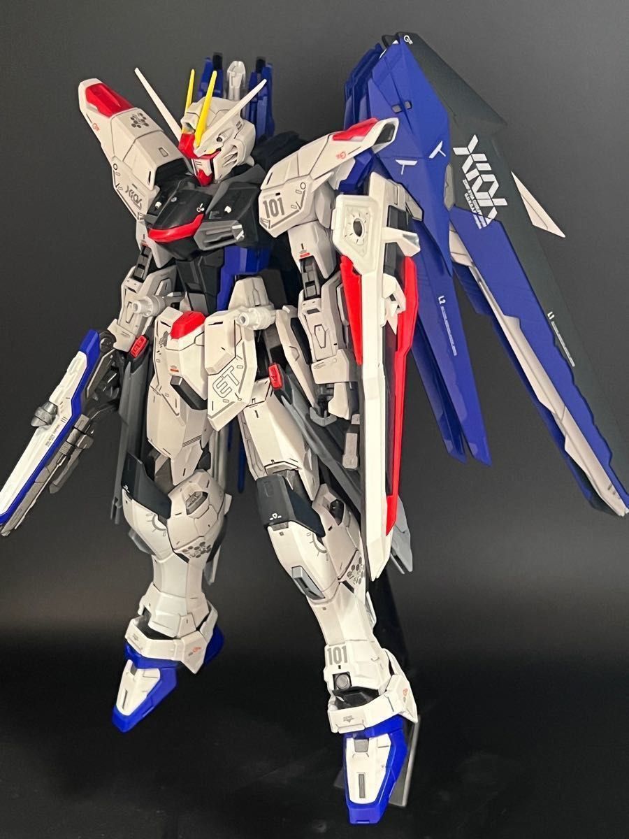 ジャンク　MG 1 100フリーダムガンダムVer.2.0 ジャスティスガンダム