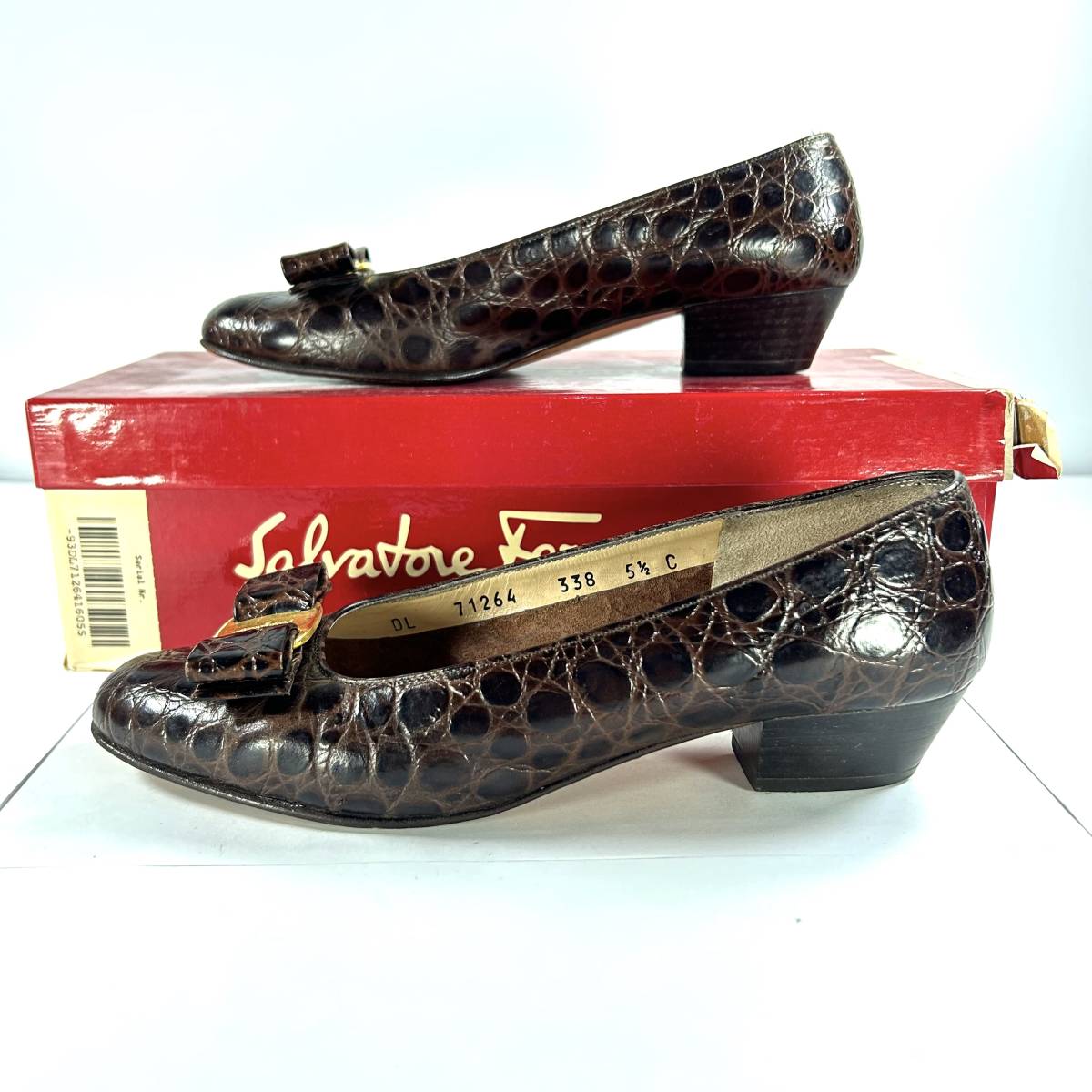 高級ブランド ブラウン 5.5 23.5cm パンプス VARA Ferragamo Salvatore 71264 婦人靴 サンダル ミュール 338 23.5cm 高級ブランド ブラウン 5.5 23.5cm パンプス VARA Ferragamo Salvatore 71264 婦人靴 サンダル ミュール 338 23.5cm