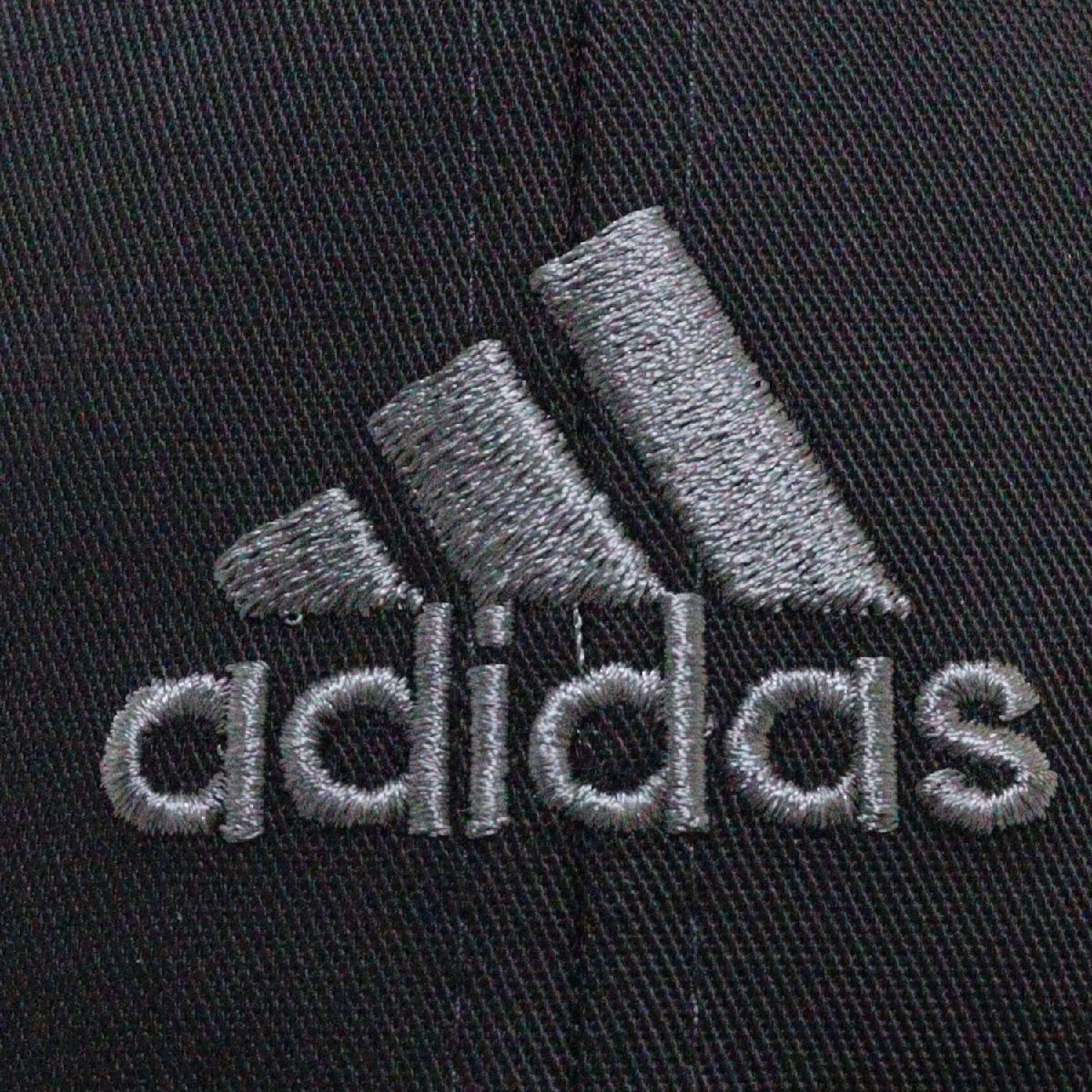 adidas アディダス キャップ コットンツイル 帽子 ブラック Mサイズ（約57-60cm）調節可能 日本正規メーカー仕入れ商品★ブラック【新品】_画像3