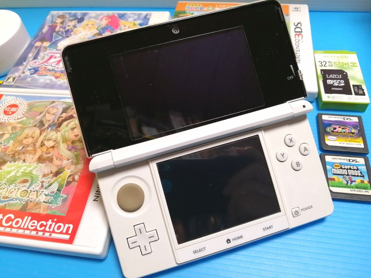 任天堂 ニンテンドー 3DS アイスホワイト 本体 + 新品SDカード + 充電器 + NFCリーダー + ゲームソフト5本SET 任天堂 ニンテンドー 3DS アイスホワイト 本体 + 新品SDカード + 充電器 + NFCリーダー + ゲームソフト5本SET